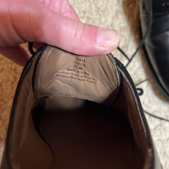 Franco fortini black leather dress shoes. Worn may be 2 times. - Picture 4 of 5